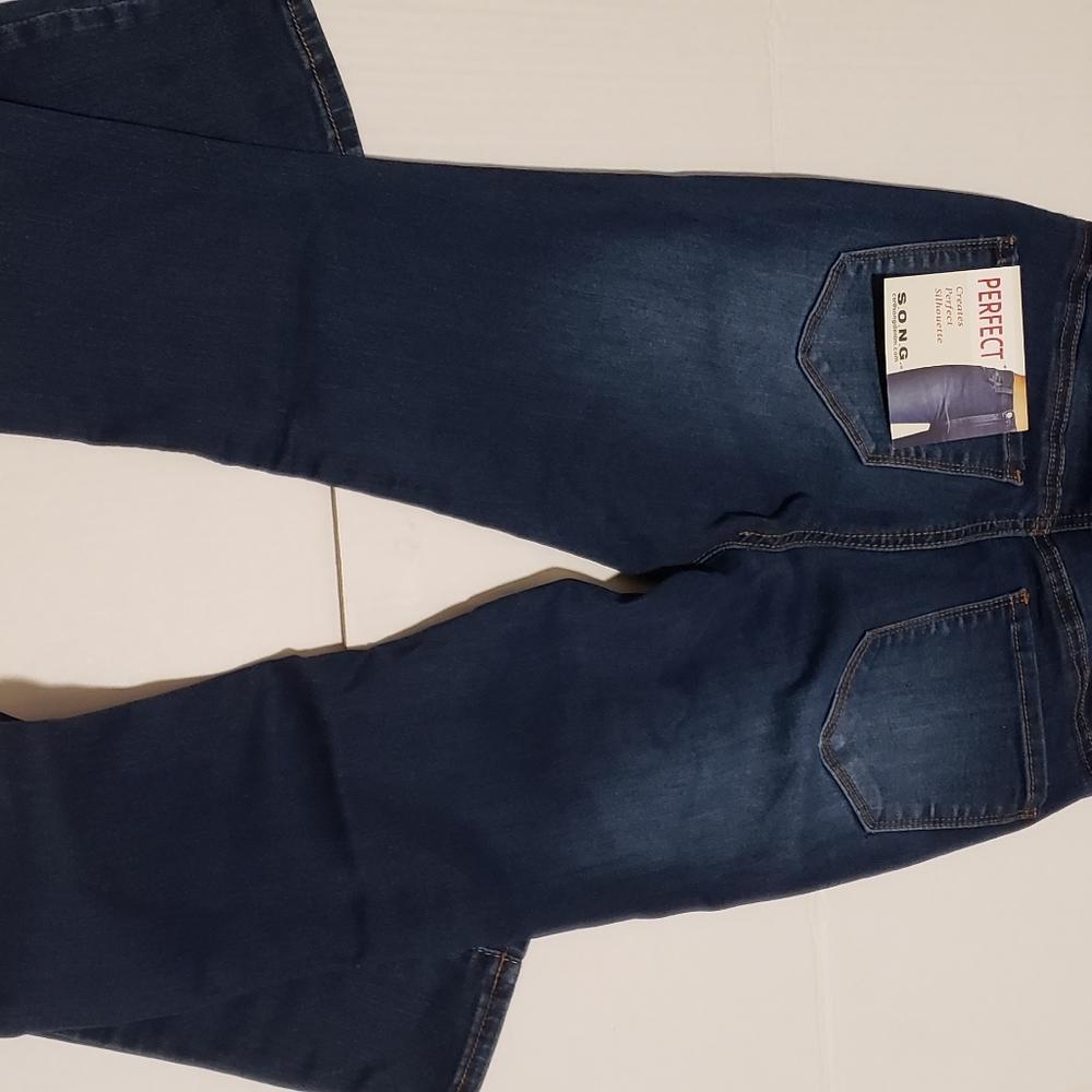 Jean - Picture 5 of 5